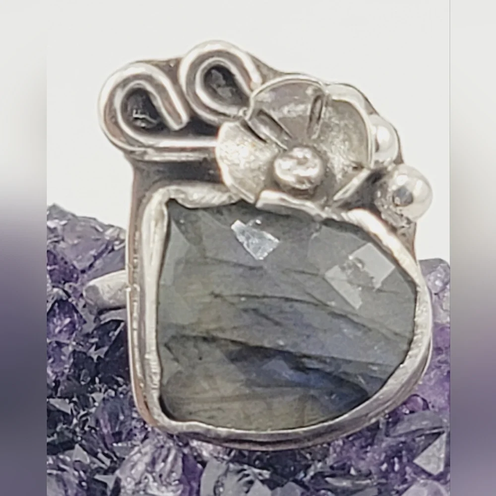 LABRADORITE FLORAL RING HANDMADE IN STERLING SILVER METAL SIZE 8.5